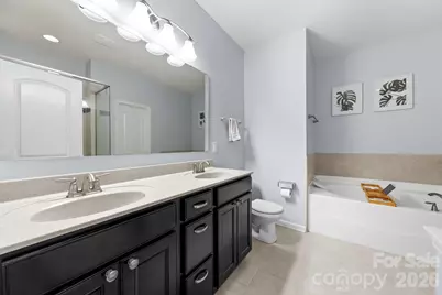 10014 Goose Landing Drive, Charlotte, NC 28269 - Photo 23