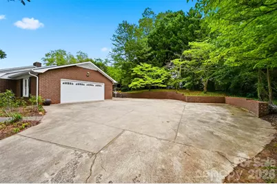 1756 12th Street Drive NW, Hickory, NC 28601 - Photo 35