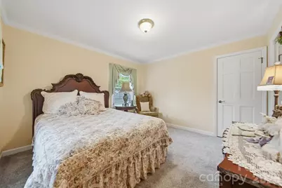1756 12th Street Drive NW, Hickory, NC 28601 - Photo 27