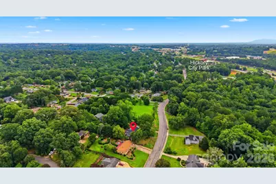 1756 12th Street Drive NW, Hickory, NC 28601 - Photo 35
