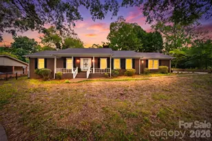 1756 12th St Dr NW, Hickory, NC 28601 - Photo 1