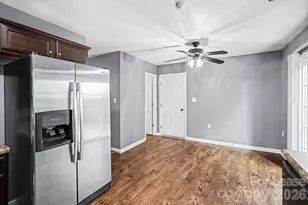 4937 Broad Leaf Ct, Dallas, NC 28034 - Photo 5