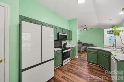 1906 Stonewyck Avenue, Kannapolis, NC 28081 - Photo 11