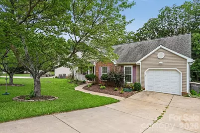 1906 Stonewyck Avenue, Kannapolis, NC 28081 - Photo 3