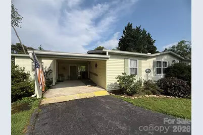 227 Cranbrook Circle, Hendersonville, NC 28792 - Photo 3