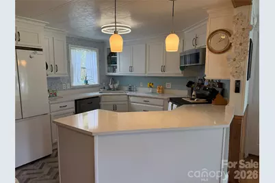 227 Cranbrook Circle, Hendersonville, NC 28792 - Photo 15