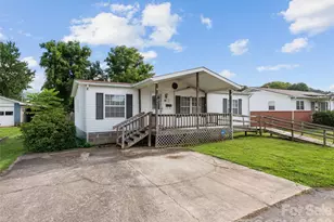 39 Spruce St, Waynesville, NC 28786 - Photo 23