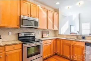555 Pine Links Dr, Tega Cay, SC 29708 - Photo 7