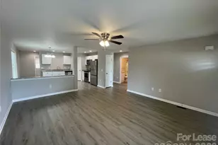 605 Frank St, Kannapolis, NC 28081 - Photo 3