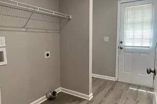 605 Frank St, Kannapolis, NC 28081 - Photo 9