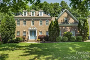 16815 Crosshaven Dr, Charlotte, NC 28278 - Photo 1