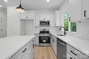 206 W Todd Ln, Charlotte, NC 28208 - Photo 15
