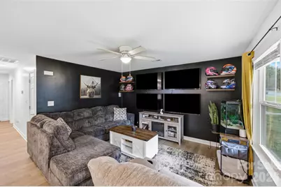 1003 Adams Street, Statesville, NC 28677 - Photo 3