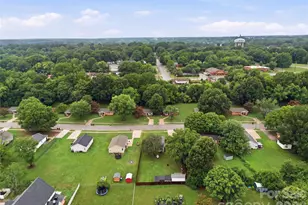 1003 Adams St, Statesville, NC 28677 - Photo 33