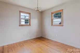 57 Spruce St, Waynesville, NC 28786 - Photo 11