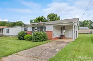 57 Spruce St, Waynesville, NC 28786 - Photo 15