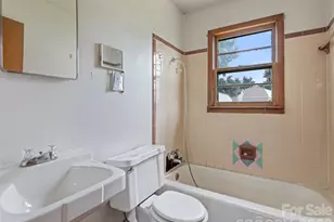 57 Spruce St, Waynesville, NC 28786 - Photo 13