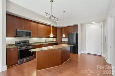 4625 Piedmont Row Drive #401, Charlotte, NC 28210 - Photo 5