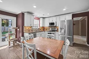 138 Nahcotta Dr, Mooresville, NC 28115 - Photo 17