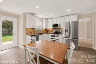 138 Nahcotta Dr, Mooresville, NC 28115 - Photo 15