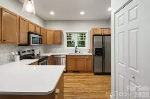 29 Winding Rd, Asheville, NC 28803 - Photo 9