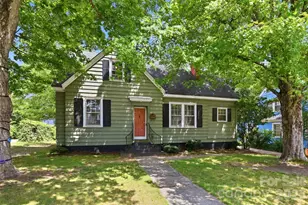 704 N Washington St, Shelby, NC 28150 - Photo 1