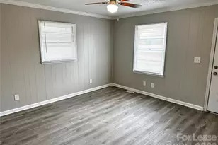 1414 White St, Lexington, NC 27295 - Photo 5