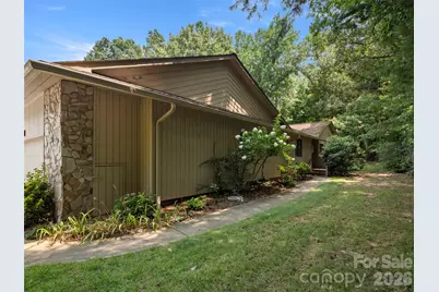 132 Cloverleaf Lane, Asheville, NC 28803 - Photo 3