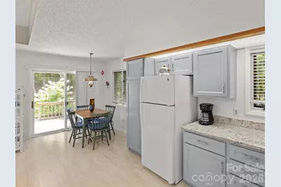 132 Cloverleaf Lane, Asheville, NC 28803 - Photo 11