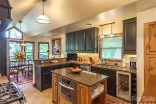 91 Brandy Run Rd, Burnsville, NC 28714 - Photo 3