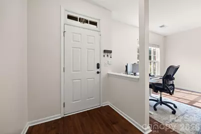 9700 Kings Parade Boulevard, Charlotte, NC 28273 - Photo 3
