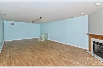 100 Titleist Way, Hendersonville, NC 28739 - Photo 25