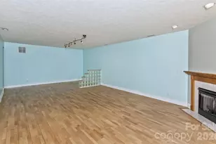 100 Titleist Way, Hendersonville, NC 28739 - Photo 25