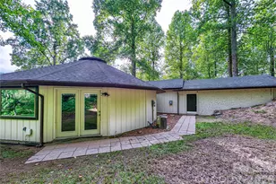 150 Freeman Knolls Dr, Hendersonville, NC 28792 - Photo 5