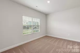 8106 Cravat Ct, Charlotte, NC 28215 - Photo 19