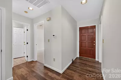 1736 12th Street NE, Hickory, NC 28601 - Photo 9