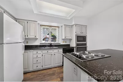 1736 12th Street NE, Hickory, NC 28601 - Photo 21