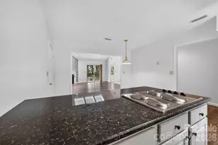 1736 12th St NE, Hickory, NC 28601 - Photo 25