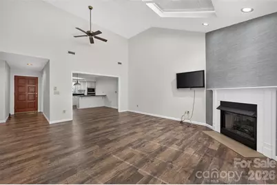 1736 12th Street NE, Hickory, NC 28601 - Photo 13