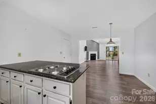 1736 12th St NE, Hickory, NC 28601 - Photo 23