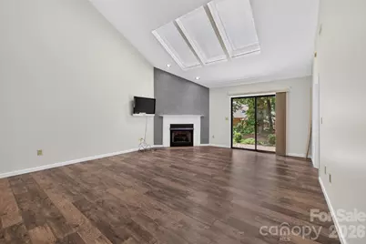 1736 12th Street NE, Hickory, NC 28601 - Photo 11
