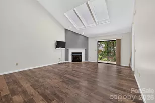 1736 12th St NE, Hickory, NC 28601 - Photo 11