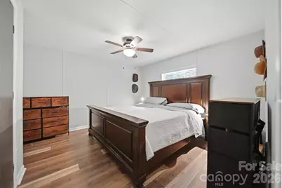 2932 Loop Road, Lincolnton, NC 28092 - Photo 13