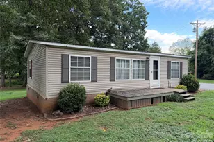 2932 Loop Rd, Lincolnton, NC 28092 - Photo 1