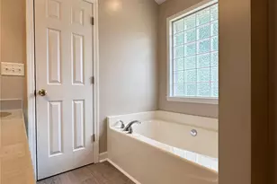 4288 Harbor Ln, Sherrills Ford, NC 28673 - Photo 11