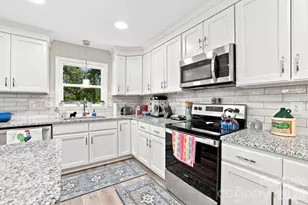 1053 Christopher Cir, Rock Hill, SC 29730 - Photo 17