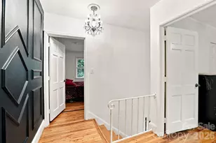 200 N Laurel Ave, Charlotte, NC 28207 - Photo 21