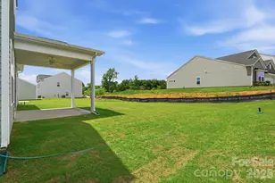 4013 Juno Dr, Charlotte, NC 28215 - Photo 31