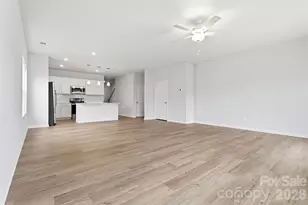 4013 Juno Dr, Charlotte, NC 28215 - Photo 11