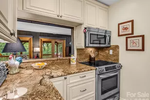 12 Chippewa Trl, Black Mountain, NC 28711 - Photo 21